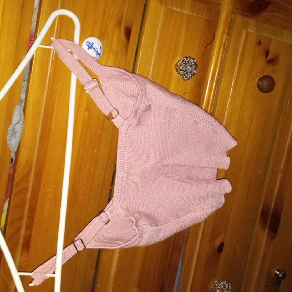 Crop top - Picture 2 of 2